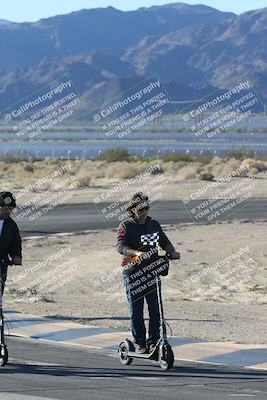 media/Jan-15-2026-Racers Edge (Thu) [[dfebeb70ab]]/1-Around the Pits-Track Walk/